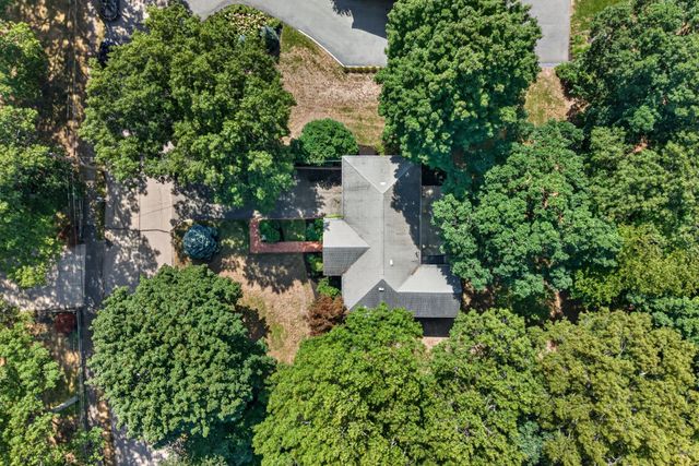 81 Alder Rd, Westwood, MA 02090