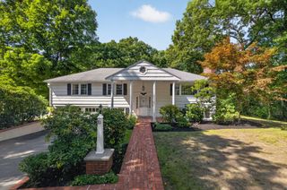 81 Alder Rd, Westwood, MA 02090