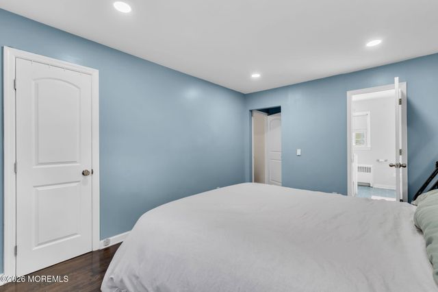 15 Pinebrook Drive, Neptune Township, NJ 07753