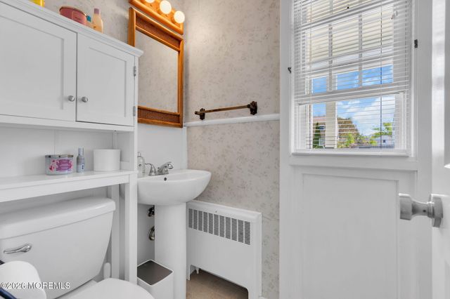 15 Pinebrook Drive, Neptune Township, NJ 07753