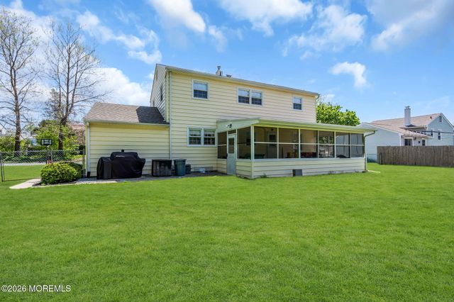 15 Pinebrook Drive, Neptune Township, NJ 07753