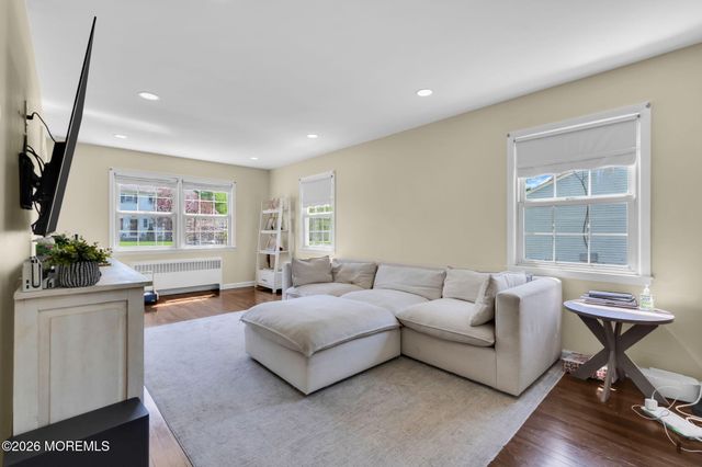 15 Pinebrook Drive, Neptune Township, NJ 07753