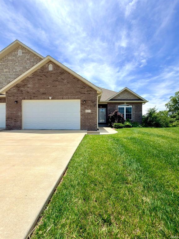 5047 W Harvest Lane, Bloomington, IN 47404
