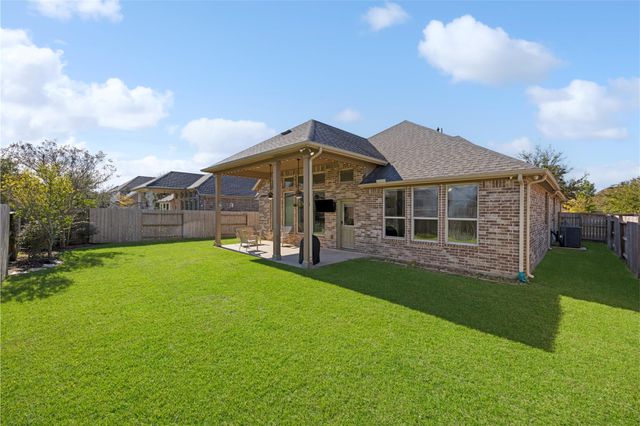 16706 Blackland Prairie Drive, Cypress, TX 77433