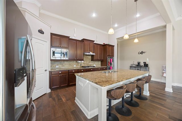 16706 Blackland Prairie Drive, Cypress, TX 77433