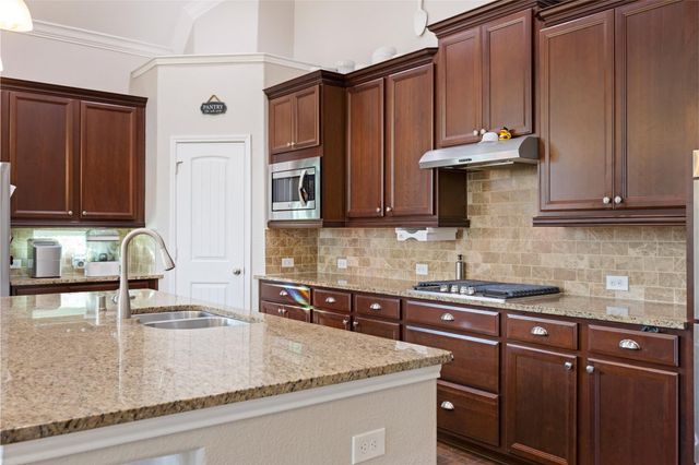 16706 Blackland Prairie Drive, Cypress, TX 77433