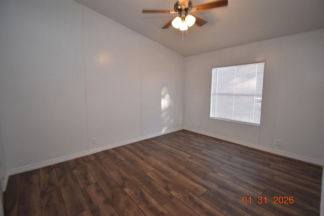 3330 Avenue A, Santa Fe, TX 77510