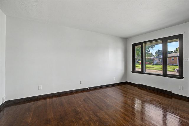 4653 Kolmar Avenue, Riverside, OH 45432