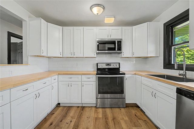 4653 Kolmar Avenue, Riverside, OH 45432
