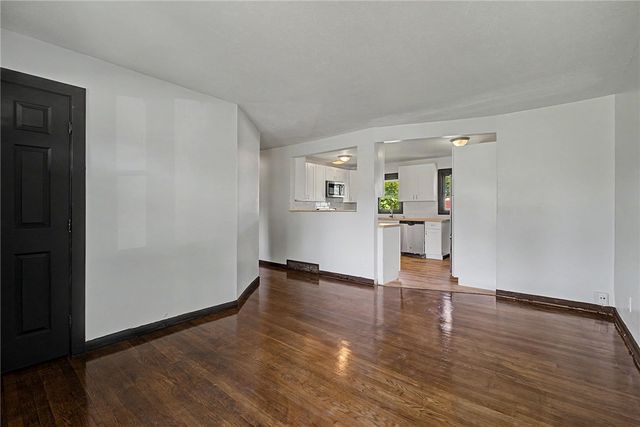 4653 Kolmar Avenue, Riverside, OH 45432