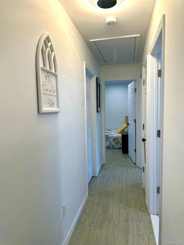 25 Clinton Street, Middletown, NY 10940