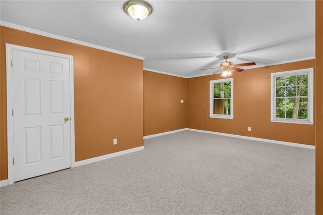 214 Kingsley Way, Woodstock, GA 30188