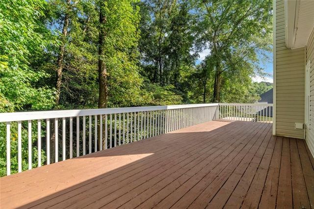 214 Kingsley Way, Woodstock, GA 30188