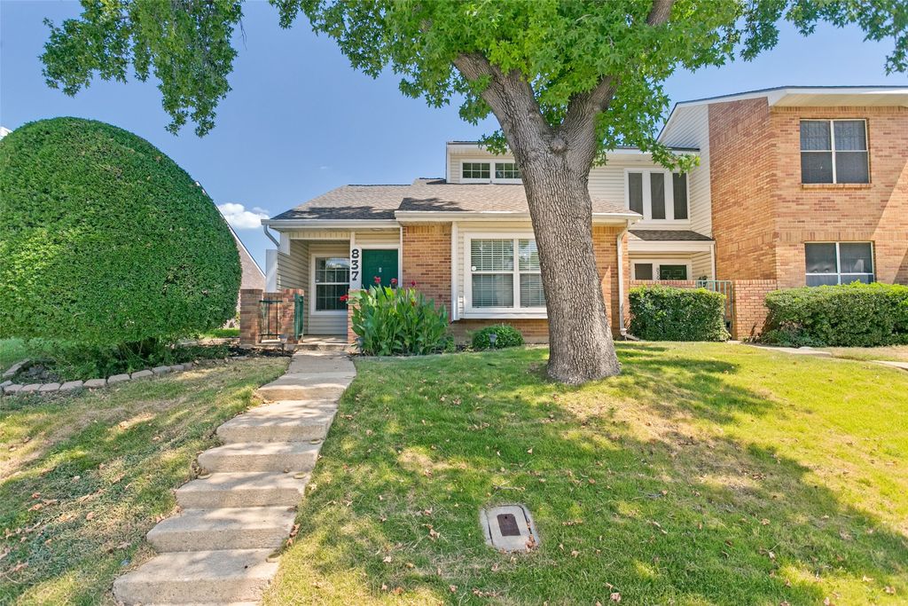 837 Summercreek Drive, Lewisville, TX 75067 — photo 2