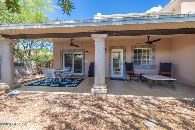 6352 N Skyline Court, Tucson, AZ 85718