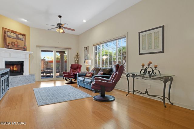 6352 N Skyline Court, Tucson, AZ 85718