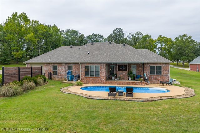 230 Waterfront Circle, Alma, AR 72921