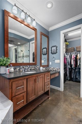 230 Waterfront Circle, Alma, AR 72921