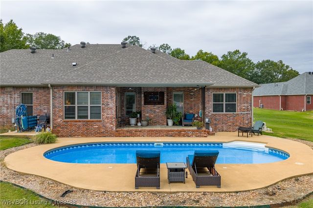 230 Waterfront Circle, Alma, AR 72921