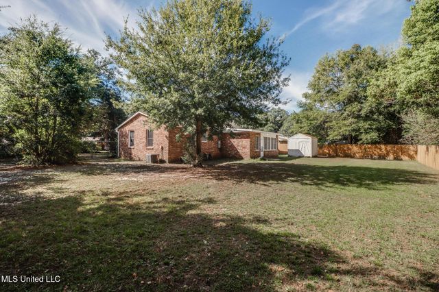 810 23rd Street, Gulfport, MS 39501