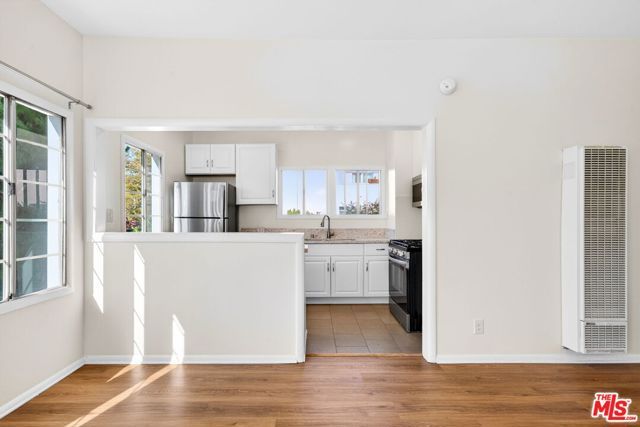 822 N Hayworth Avenue, Los Angeles, CA 90046