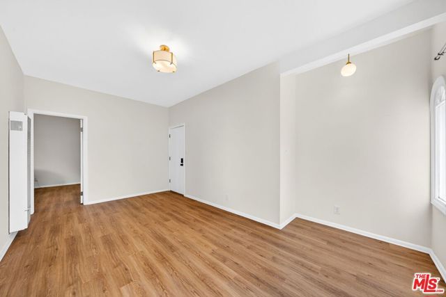 822 N Hayworth Avenue, Los Angeles, CA 90046