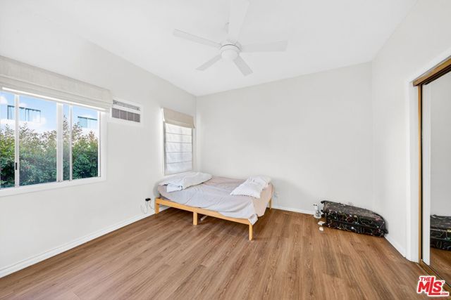 822 N Hayworth Avenue, Los Angeles, CA 90046