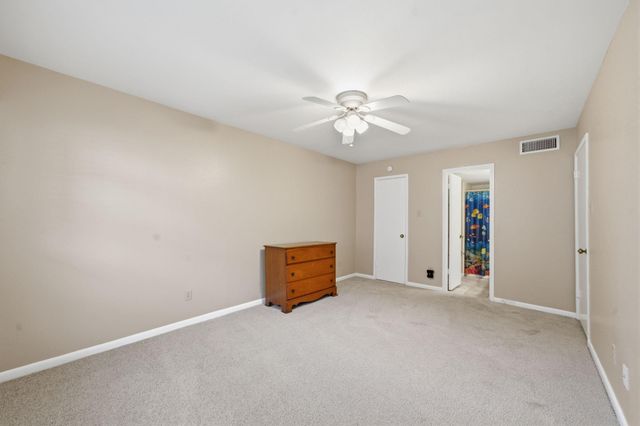 2350 Bering Drive 121, Houston, TX 77057