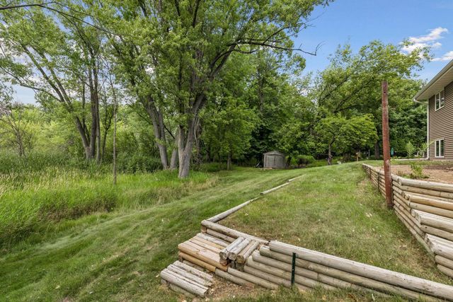 6398 47th Street N, Oakdale, MN 55128