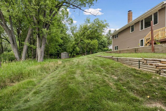 6398 47th Street N, Oakdale, MN 55128