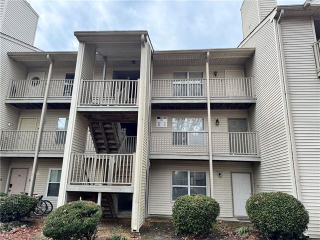 566 Candle Ln Apt 103, Newport News, VA 23608