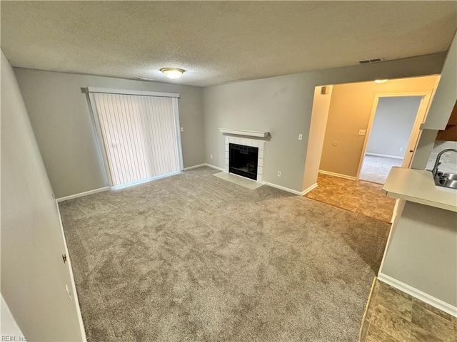 566 Candle Ln Apt 103, Newport News, VA 23608
