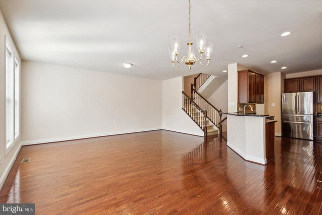 330 CALDWELL TER SE, Leesburg, VA 20175