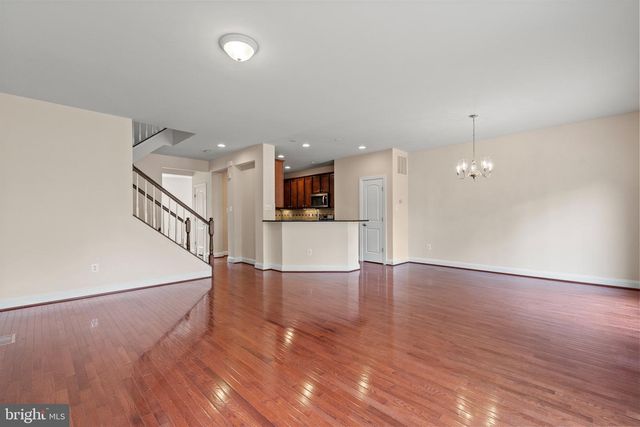 330 CALDWELL TER SE, Leesburg, VA 20175