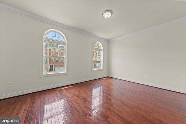 330 CALDWELL TER SE, Leesburg, VA 20175