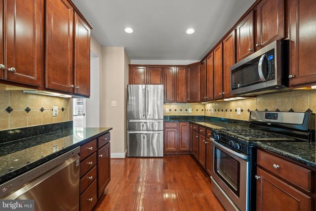 330 CALDWELL TER SE, Leesburg, VA 20175