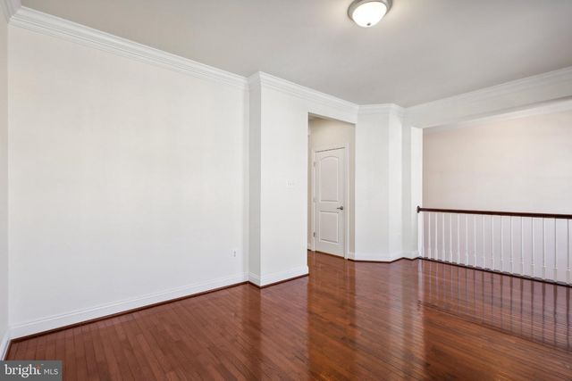 330 CALDWELL TER SE, Leesburg, VA 20175