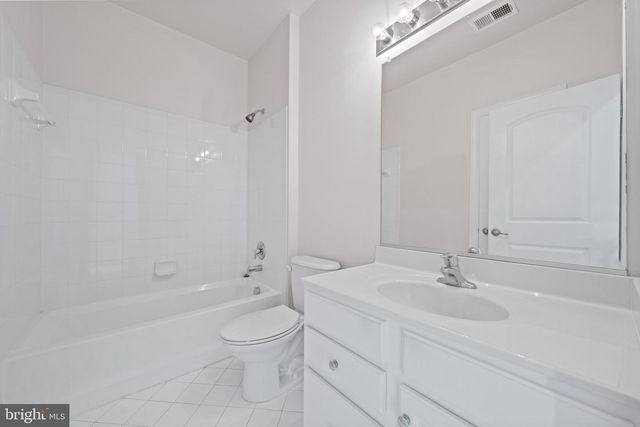 330 CALDWELL TER SE, Leesburg, VA 20175