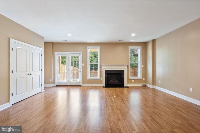 330 CALDWELL TER SE, Leesburg, VA 20175