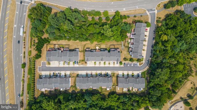 330 CALDWELL TER SE, Leesburg, VA 20175
