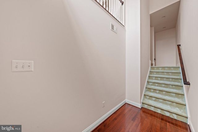 330 CALDWELL TER SE, Leesburg, VA 20175
