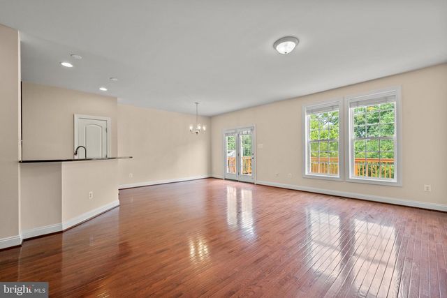 330 CALDWELL TER SE, Leesburg, VA 20175