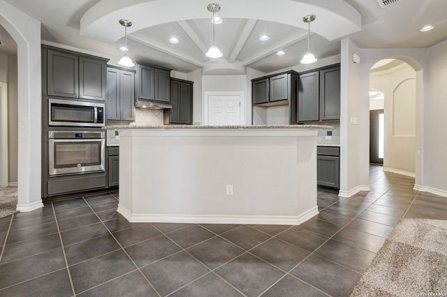 1319 Crane, San Antonio, TX 78245