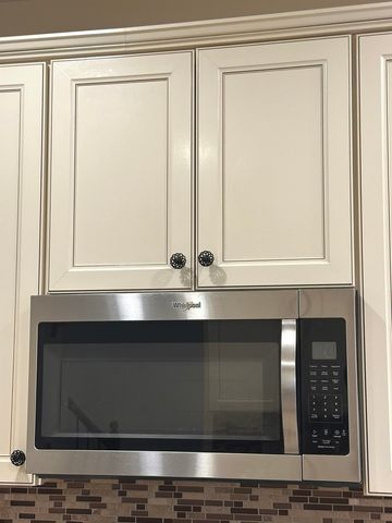 5102 Monroe Street, Matteson, IL 60443