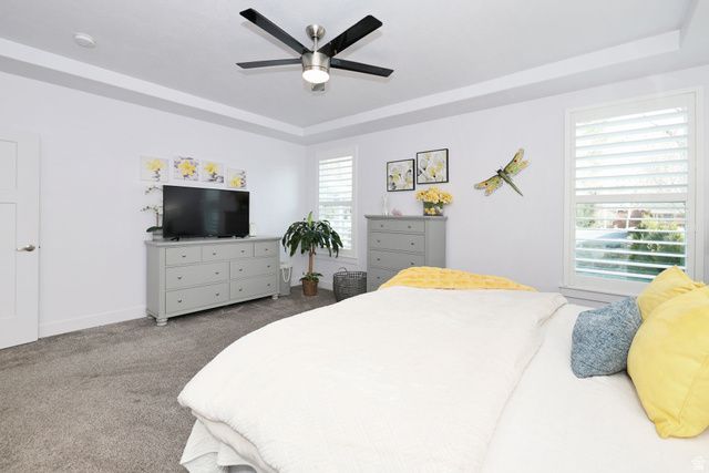 5625 S DUNETREE HILL LN, Holladay, UT 84121