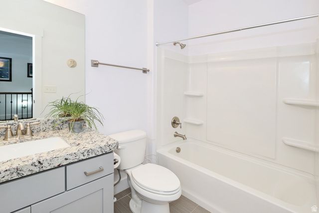 5625 S DUNETREE HILL LN, Holladay, UT 84121