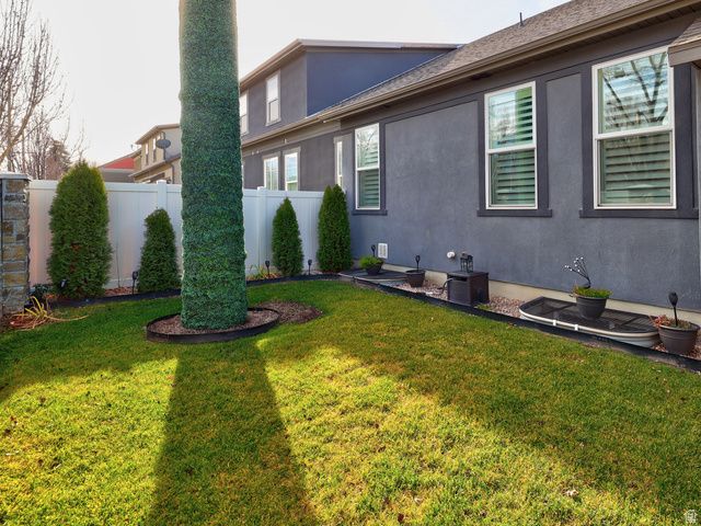 5625 S DUNETREE HILL LN, Holladay, UT 84121