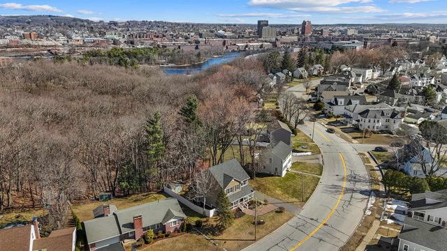 523 Coolidge Avenue, Manchester, NH 03102