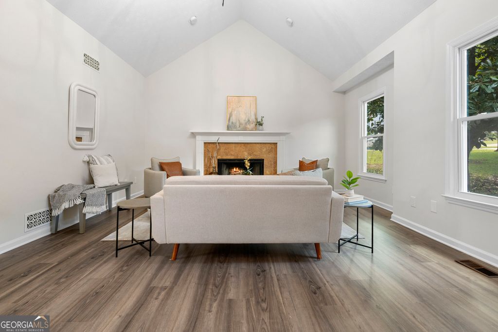 182 Shallow Ridge Lane NE, Kennesaw, GA 30144 — photo 4
