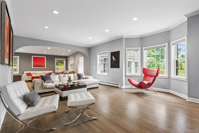 312 West Street, Harrison, NY 10528